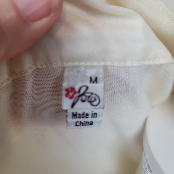 Joie Cream Long Sleeve Wrap Dress size M - Picture 8 of 8